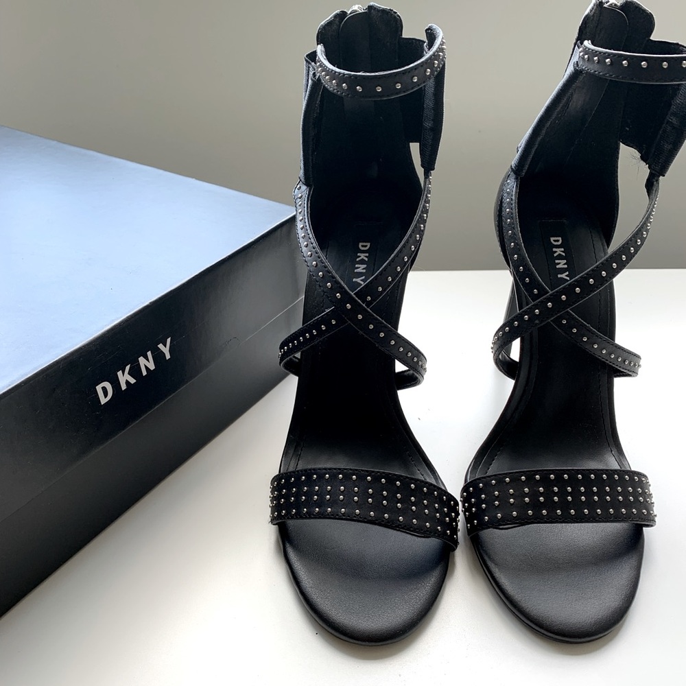 DKNY Lil Studs strappy heels. Size 8. Brand new!